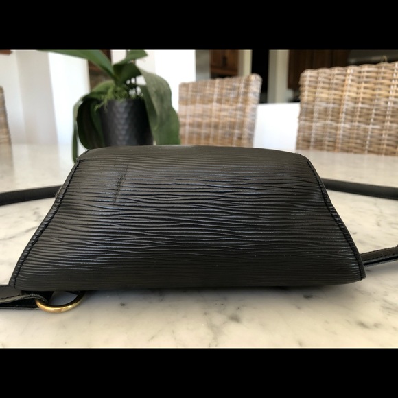 Louis Vuitton Epi Mabillion Backpack - Picture 8 of 12